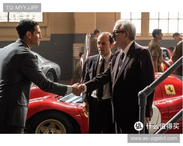 《极速碰撞赛场挑战赛车手的极限反应与操作技巧》